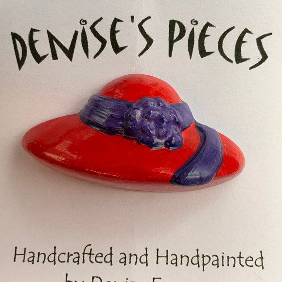 Red Hat Society Pin Brooch Plaster Red Purple Ribbon Handmade Hand Painted - Picture 1 of 2